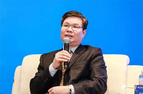 10平行论坛：国家卫健委人才交流中心党委书记张俊华致辞.jpg